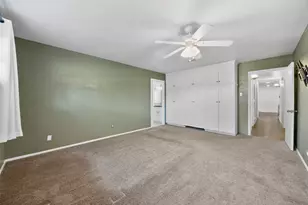 3911 Shady Valley Dr, Arlington, TX 76013 - Photo 29