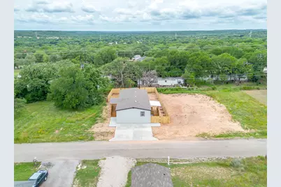 5900 Arrowhead Drive, Granbury, TX 76048 - Photo 3