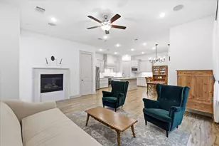 241 Harbor Hills Dr, Flower Mound, TX 75028 - Photo 5