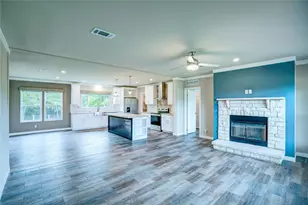 135 Lelon Ln, Springtown, TX 76082 - Photo 7