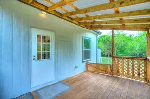 135 Lelon Ln, Springtown, TX 76082 - Photo 25