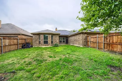1513 Vermont Avenue, Lancaster, TX 75134 - Photo 11