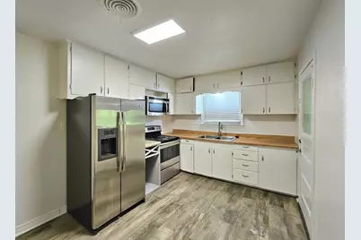 2505 Campbell Street, Commerce, TX 75428 - Photo 3