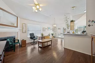 1825 Yorkshire St, Fort Worth, TX 76134 - Photo 3