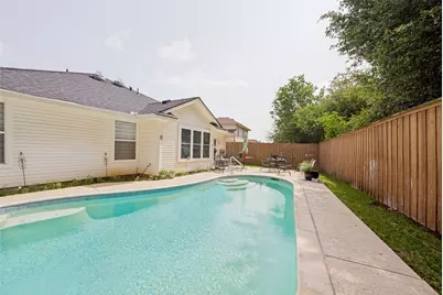 1825 Yorkshire Street, Fort Worth, TX 76134 - Photo 23