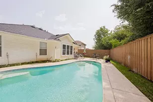1825 Yorkshire St, Fort Worth, TX 76134 - Photo 23
