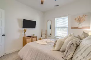 2217 Forest Hill Ln, Granbury, TX 76048 - Photo 27