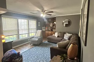 608 W Baldridge St, Ennis, TX 75119 - Photo 5
