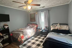 608 W Baldridge St, Ennis, TX 75119 - Photo 9