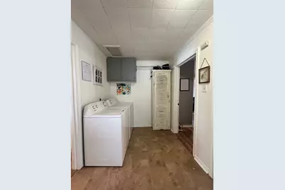 608 W Baldridge Street, Ennis, TX 75119 - Photo 11