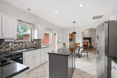 2010 Walnut Creek Trail, Garland, TX 75040 - Photo 13