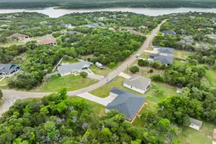 15896 Salado Dr, Temple, TX 76502 - Photo 39