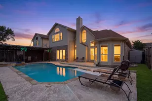 1136 Breezewood Dr, Lewisville, TX 75077 - Photo 3