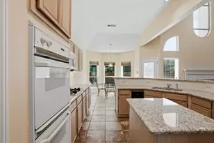 1136 Breezewood Dr, Lewisville, TX 75077 - Photo 17