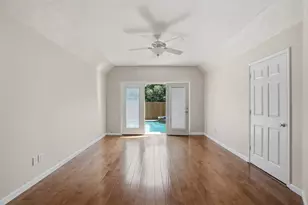 1136 Breezewood Dr, Lewisville, TX 75077 - Photo 23