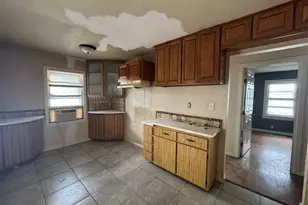 1301 Sharondale St, Fort Worth, TX 76115 - Photo 13
