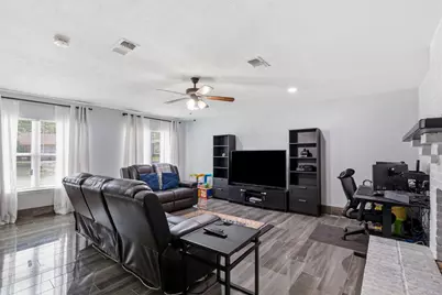 1505 Montclair Street, Arlington, TX 76015 - Photo 5