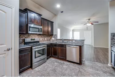 9908 Pronghorn Road, McKinney, TX 75071 - Photo 7