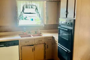 1326 E Sherman Dr, Denton, TX 76209 - Photo 25