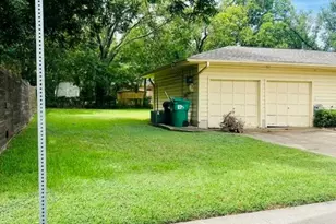 1326 E Sherman Dr, Denton, TX 76209 - Photo 13