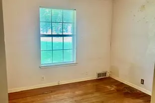 1326 E Sherman Dr, Denton, TX 76209 - Photo 29