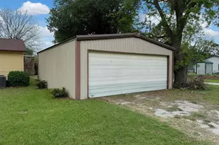 300 S Miller St, Rising Star, TX 76471 - Photo 27