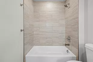 702 Perkins Ct, Granbury, TX 76048 - Photo 25