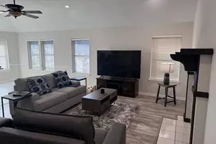 7809 Hightower Dr, North Richland Hills, TX 76182 - Photo 5