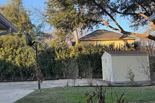 7809 Hightower Dr, North Richland Hills, TX 76182 - Photo 17
