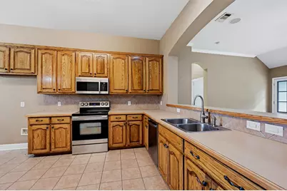 1709 Fairway Drive, Sherman, TX 75090 - Photo 11