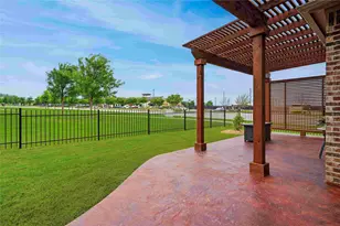 1000 Memorial Dr, Little Elm, TX 76227 - Photo 31