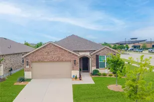 1000 Memorial Dr, Little Elm, TX 76227 - Photo 3