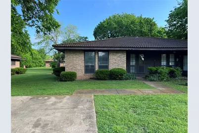 411 W Pelton Street #B, Sherman, TX 75092 - Photo 1