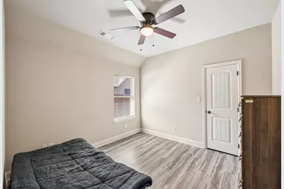 3000 Elkton Drive, Granbury, TX 76049 - Photo 19