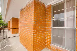 1211 Roaring Springs Rd, Fort Worth, TX 76114 - Photo 23