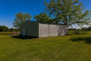 682 Lcr 450, Mexia, TX 76667 - Photo 39