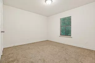 4231 Towne Lake Ct, Irving, TX 75061 - Photo 11