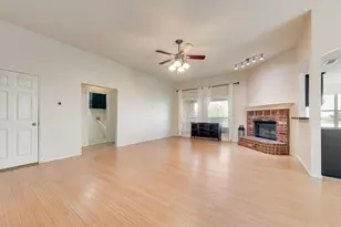 9320 Rhea Ct, White Settlement, TX 76108 - Photo 13