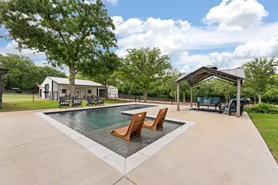 1098 Twin Creeks Drive, Weatherford, TX 76088 - Photo 31