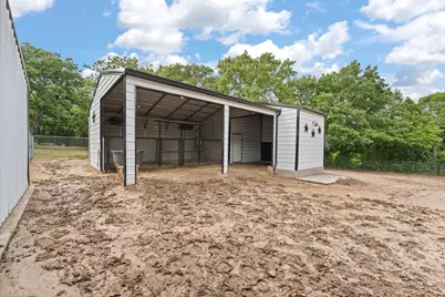 1098 Twin Creeks Drive, Weatherford, TX 76088 - Photo 35