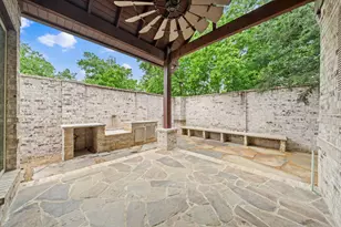 2104 Wellington St, Greenville, TX 75401 - Photo 33