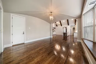 2104 Wellington St, Greenville, TX 75401 - Photo 19