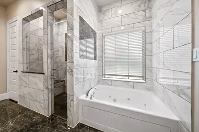 2104 Wellington Street, Greenville, TX 75401 - Photo 23