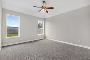 11509 Treehouse Trl, Justin, TX 76247 - Photo 17