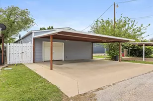 6518 Ashley Ct, Granbury, TX 76049 - Photo 31
