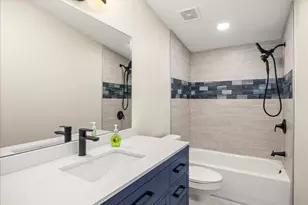 6518 Ashley Ct, Granbury, TX 76049 - Photo 21