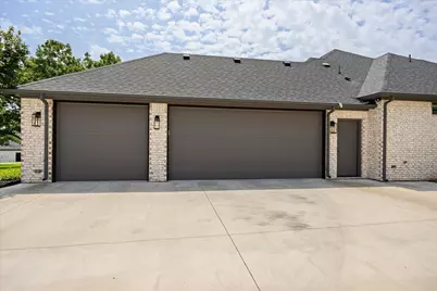 4005 Legend Trail, Granbury, TX 76049 - Photo 35