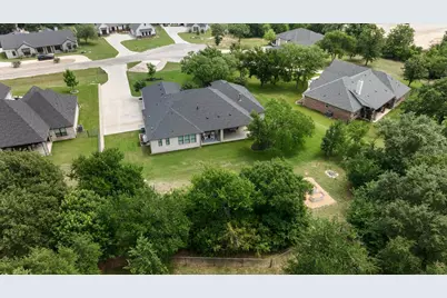 4005 Legend Trail, Granbury, TX 76049 - Photo 37