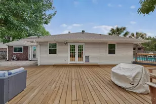 417 Creekmeadow Ln, Lewisville, TX 75067 - Photo 25