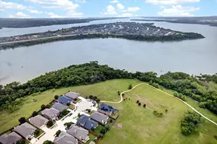 2129 Megan Creek Dr, Little Elm, TX 75068 - Photo 37
